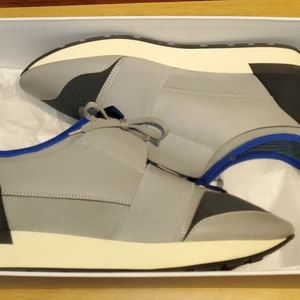 Authentic Balenciaga race runner Send offers